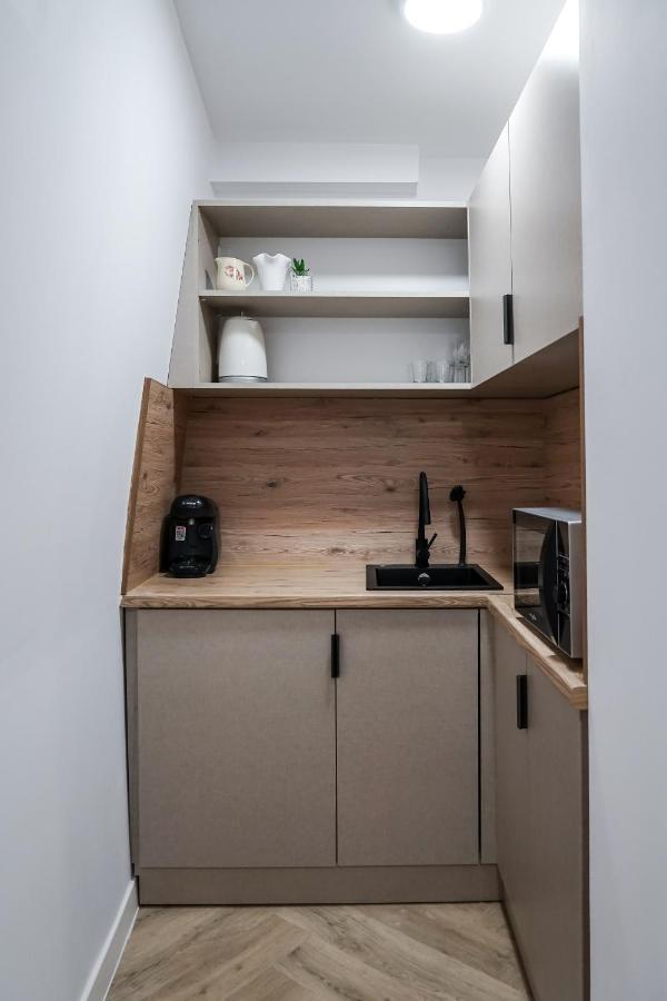 The Urban Oasis Appartement Boekarest Buitenkant foto